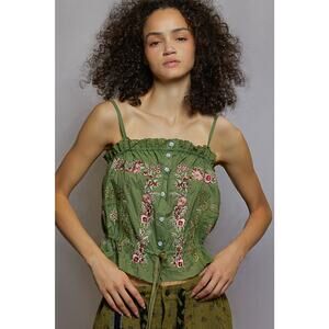 "Delight" Embroidered Poplin Top in Grass Green